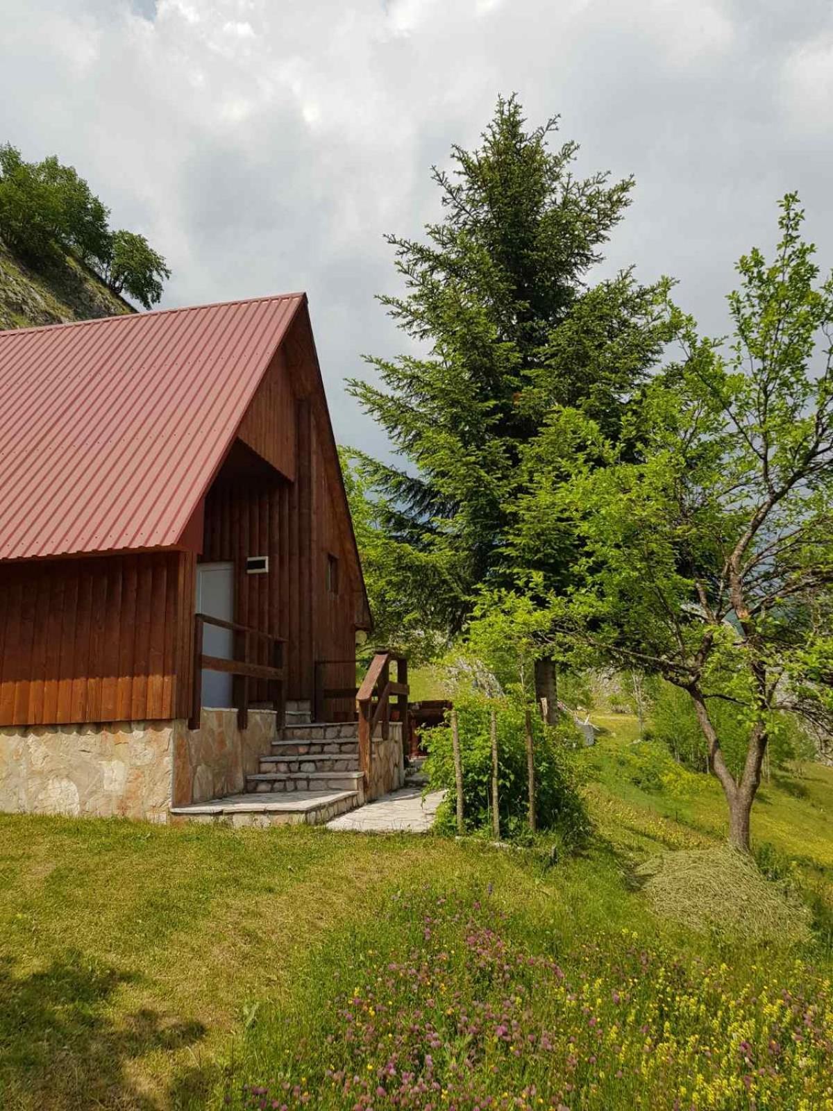 Detached House Milivoje 호텔 Poscenje 외부 사진