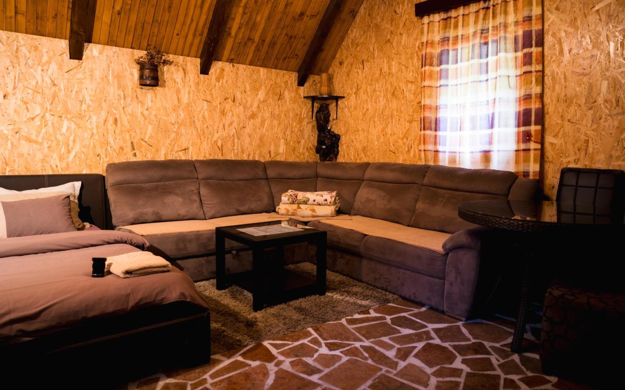 Detached House Milivoje 호텔 Poscenje 외부 사진