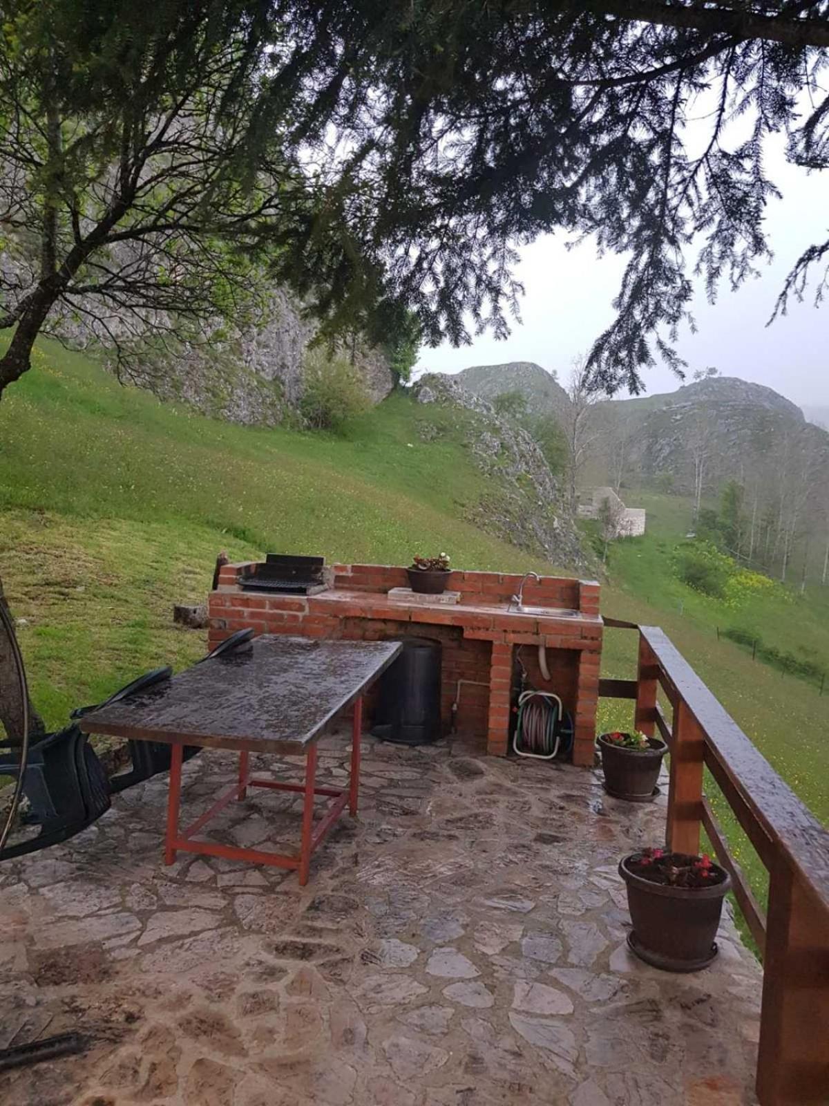 Detached House Milivoje 호텔 Poscenje 외부 사진