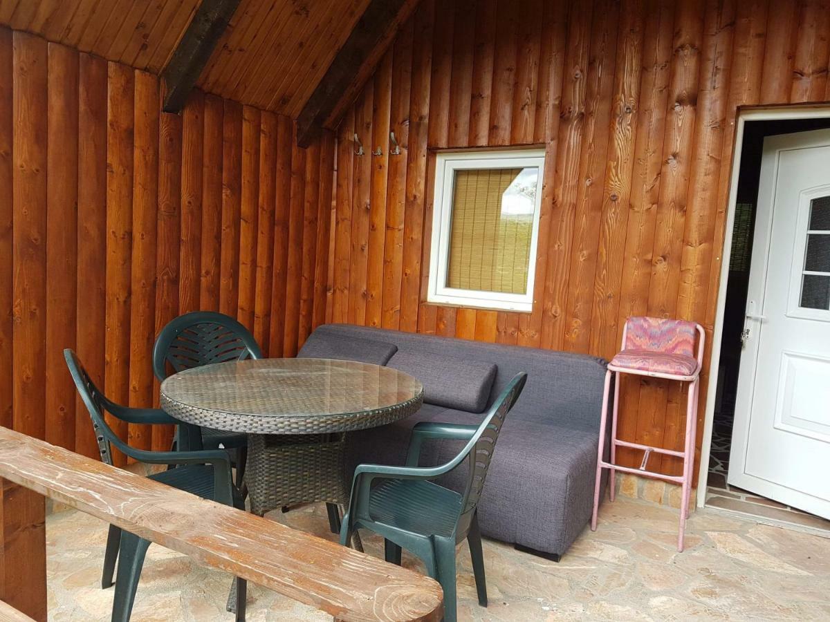Detached House Milivoje 호텔 Poscenje 외부 사진