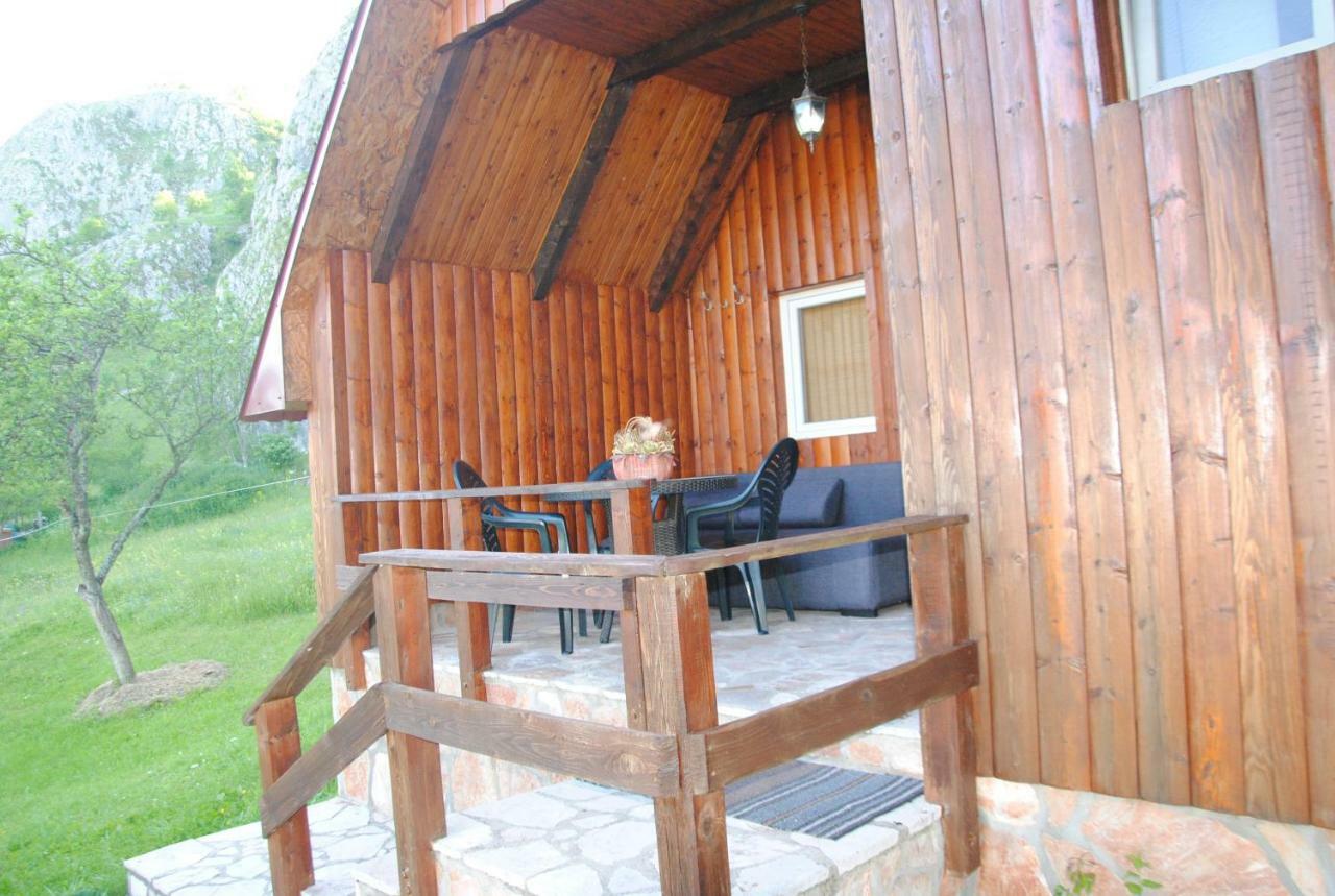 Detached House Milivoje 호텔 Poscenje 외부 사진